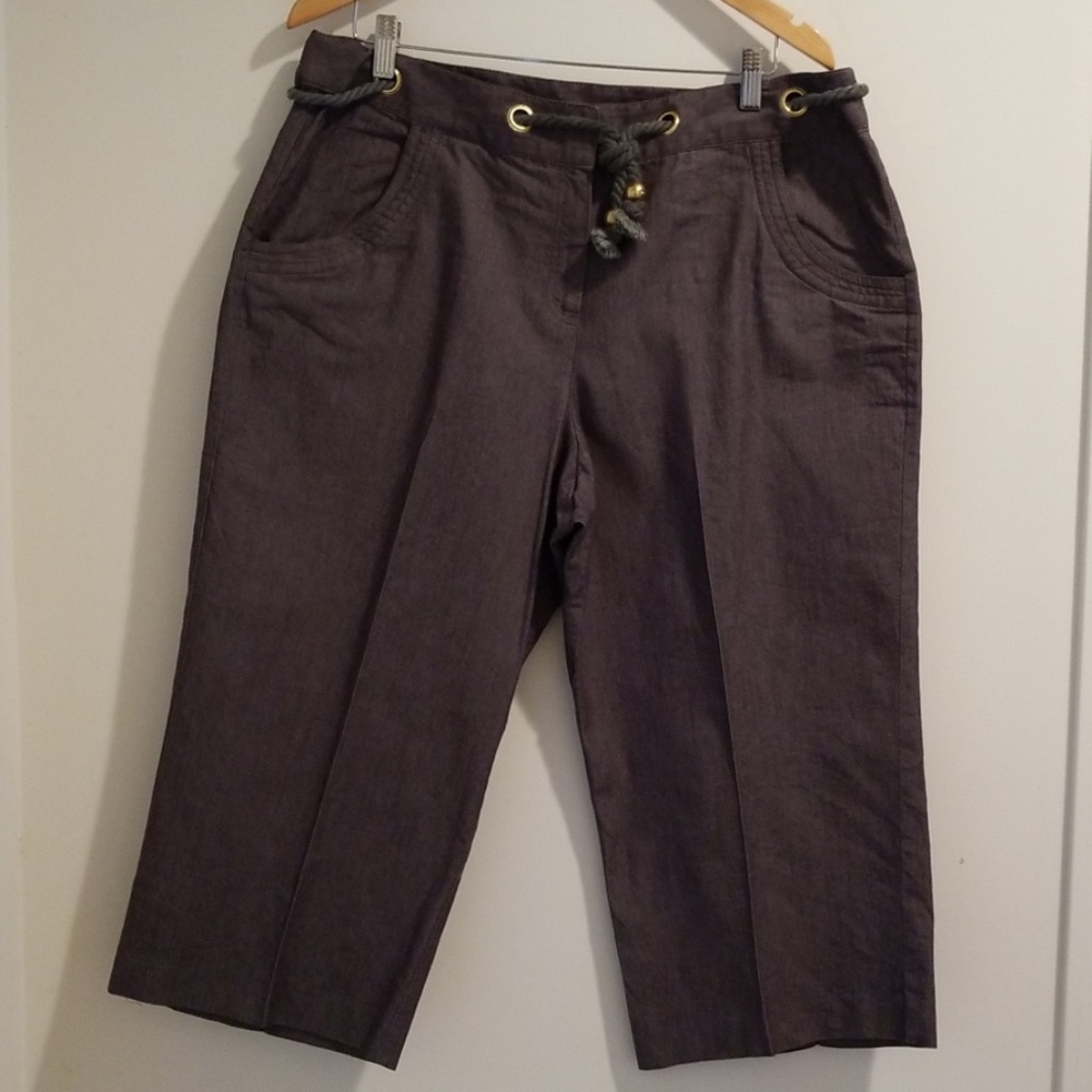Larry Levine Stretch Capris